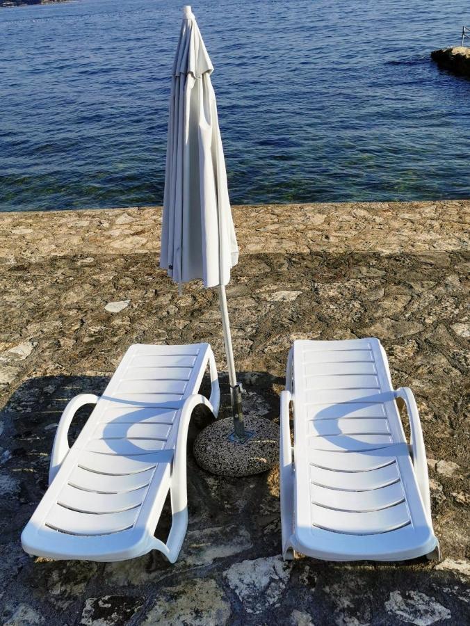 Mirta Deluxe Superior 5 Star Apartment, Your Piece Of Heaven By The Sea & Park, With Sea & Park View Новиград Экстерьер фото